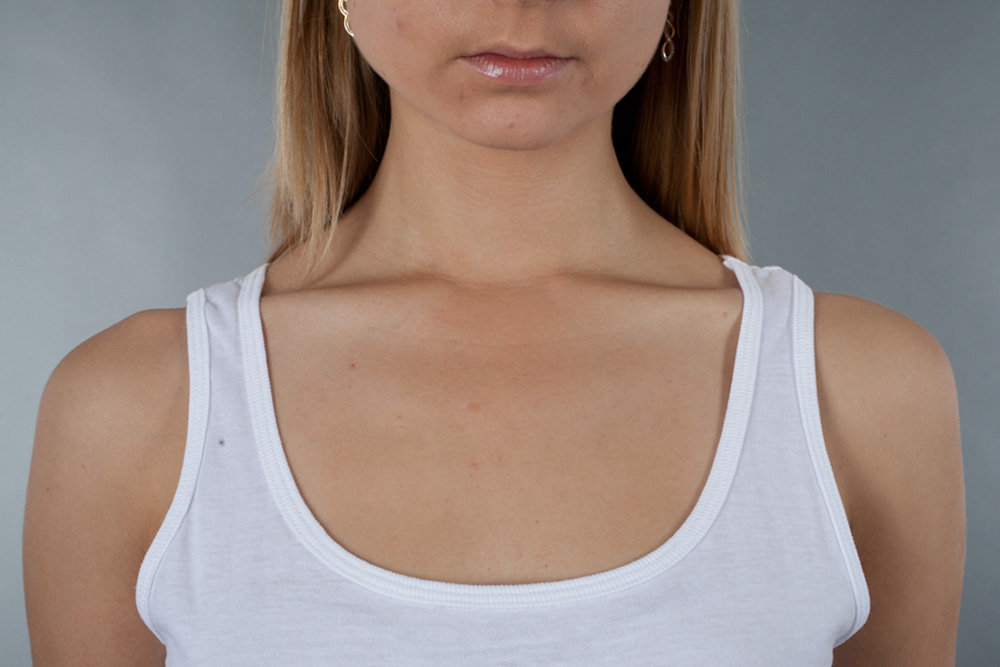 Gildan Ladies 4.5 oz. SoftStyle Junior Fit Tank Top view