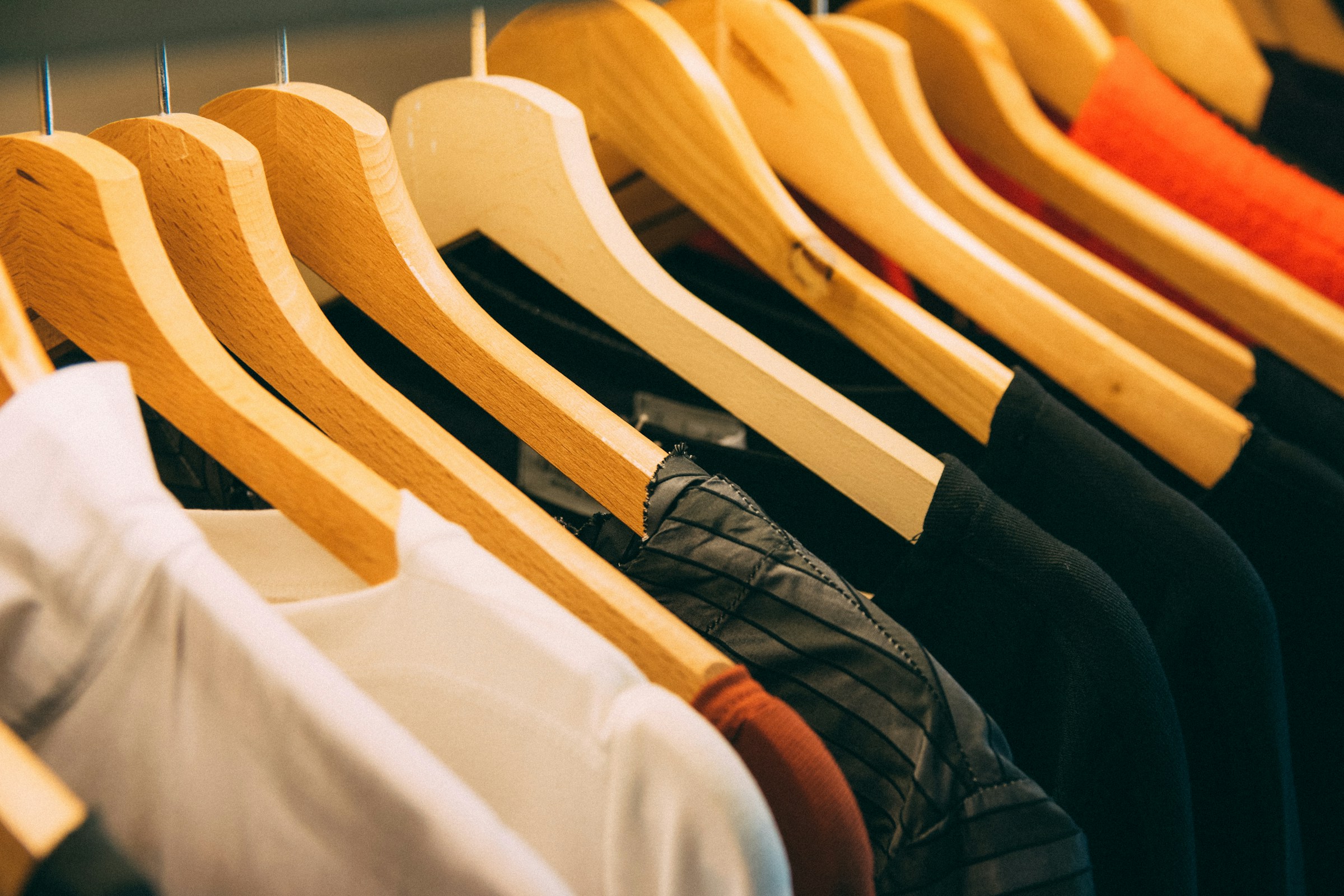 12 Best Threadless Alternatives for Print-on-Demand Services